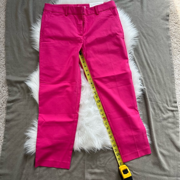 NWT LOFT Riviera Slim Hot Pink Cropped Pants Size 8 - Picture 5 of 8